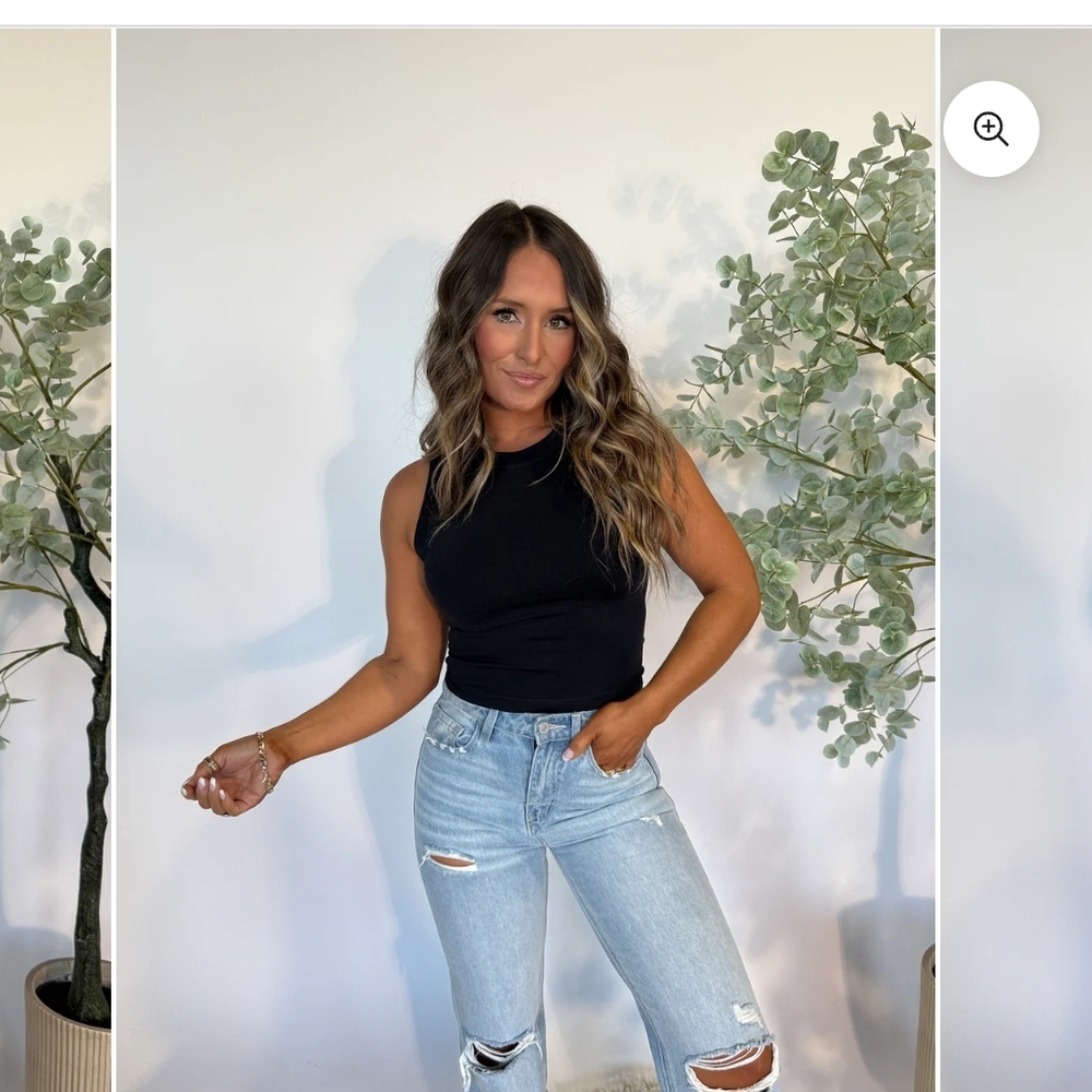 Black Sleeveless Ribbed Tank Top
